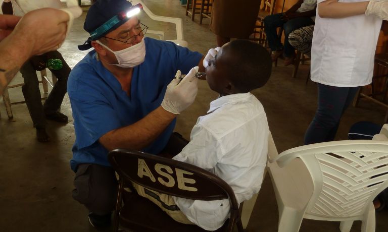 HalleHilftHaiti-Dental Aid Projekt